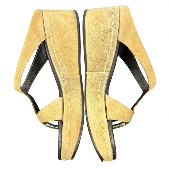 Donald Pliner Shula Wedge Sandals Beige Suede Size 7.5 Boho Contemporary - Picture 11 of 12